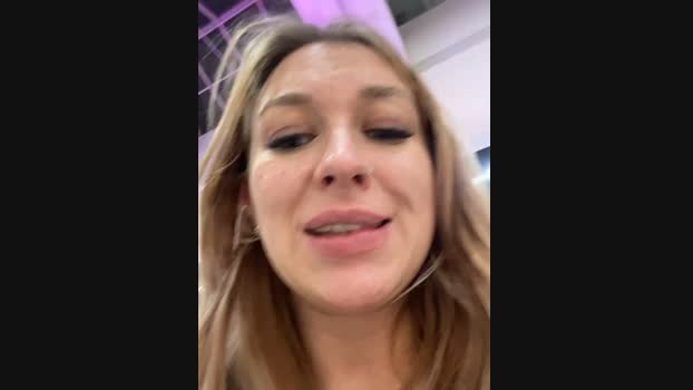 Sweet___Emily StripChat Female 19-01-2025