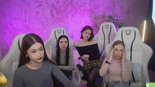 bright_diamonds_054 Chaturbate Couple 20-01-2025