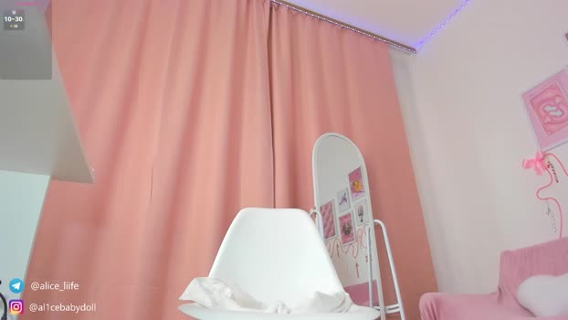 Alice_Yummy StripChat Female 21-01-2025