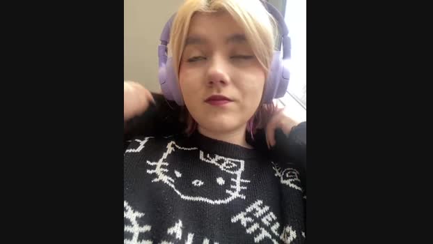 Baby__Naughty StripChat Female 21-01-2025