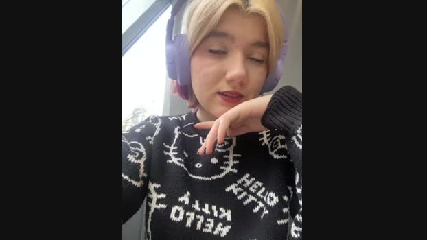 Baby__Naughty StripChat Female 21-01-2025