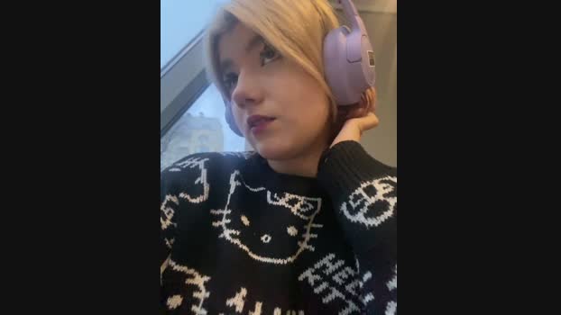 Baby__Naughty StripChat Female 21-01-2025