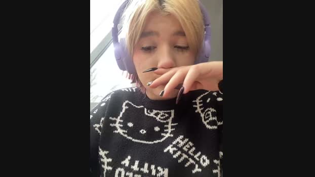 Baby__Naughty StripChat Female 21-01-2025