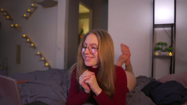 ChillyLovers StripChat Female 20-01-2025