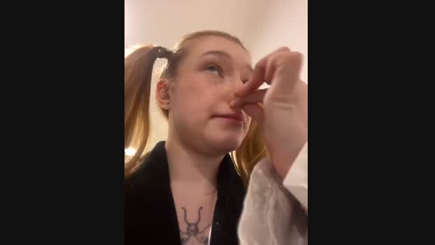 Honey___Hot StripChat Female 20-01-2025