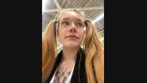 Honey___Hot StripChat Female 20-01-2025