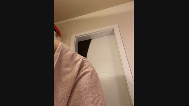 LiaraTesoni StripChat Female 20-01-2025