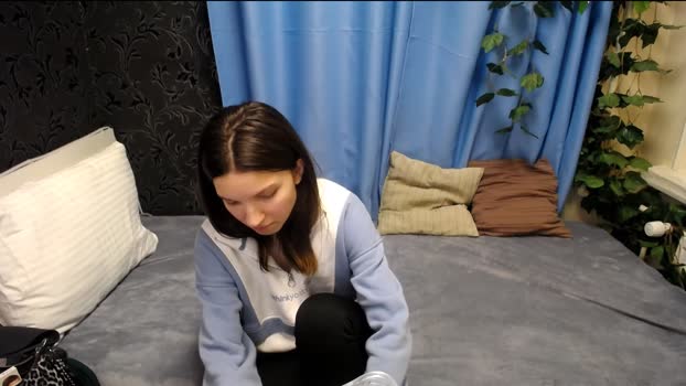 MelaniGrand StripChat Female 21-01-2025