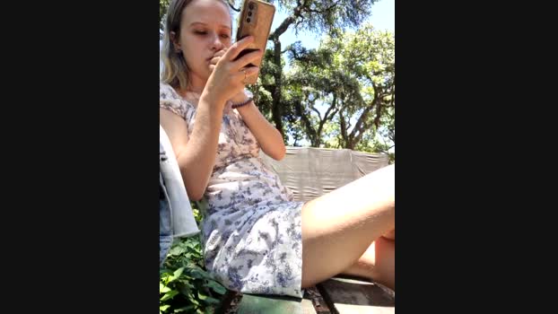 Public_Katrisha StripChat Female 21-01-2025