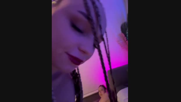 RollingGirls StripChat Female 20-01-2025