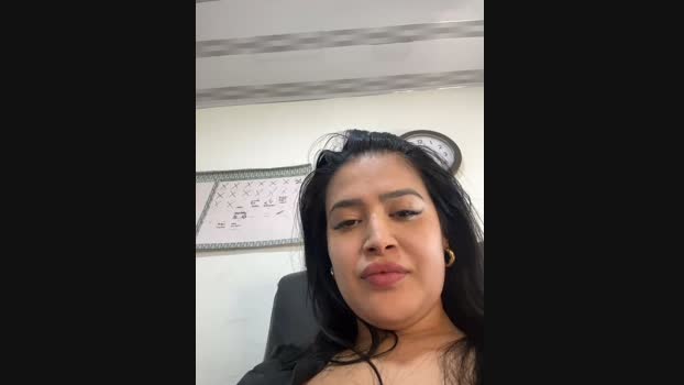 Sara_fun StripChat Female 21-01-2025