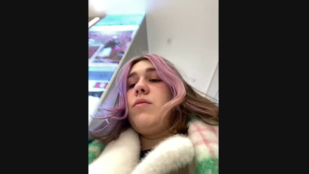 SuzieMurray StripChat Female 21-01-2025