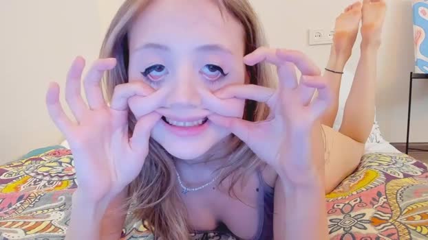 atmospherra StripChat Female 20-01-2025