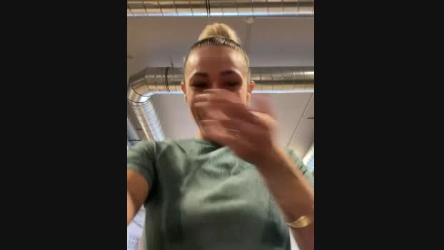 petrouchkaaa_ StripChat Female 21-01-2025