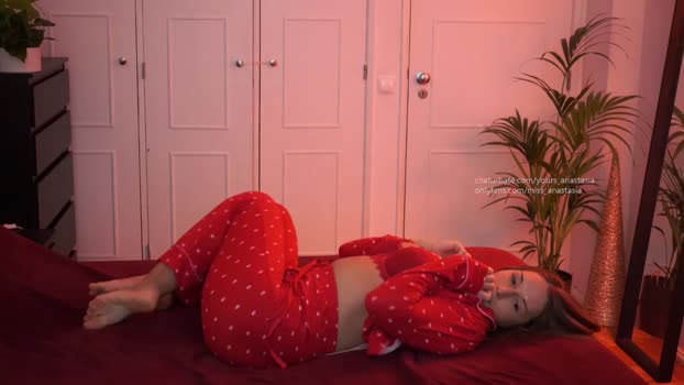 yours_anastasia Chaturbate Female 20-01-2025