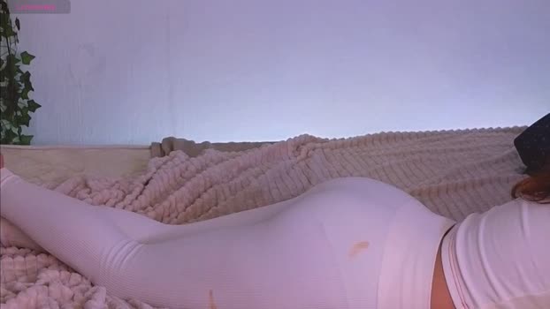 2girl_1_cum StripChat Female 22-01-2025