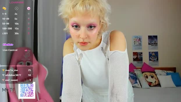 AliceCamado StripChat Female 21-01-2025