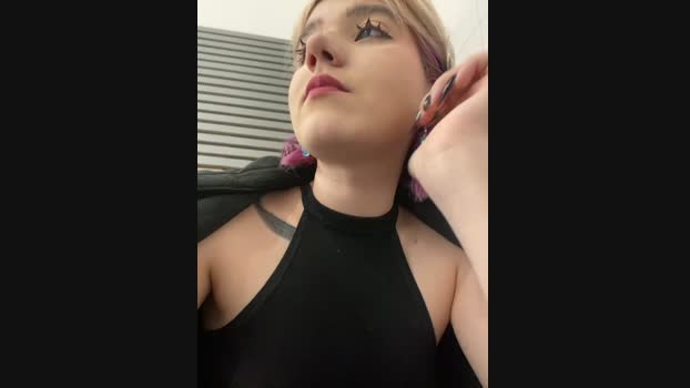 Baby__Naughty StripChat Female 22-01-2025