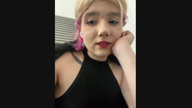 Baby__Naughty StripChat Female 22-01-2025