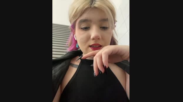 Baby__Naughty StripChat Female 22-01-2025