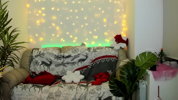 HotCaramellsTV StripChat Female 22-01-2025