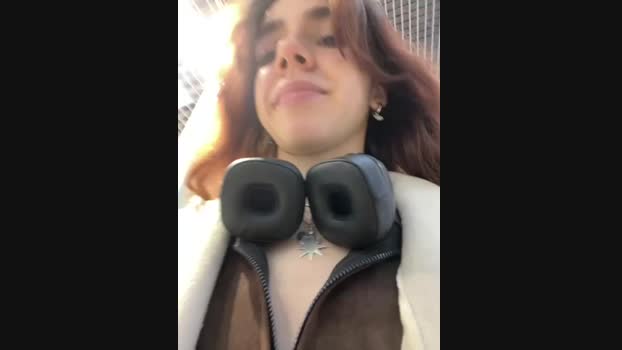 Lily__Belle StripChat Female 21-01-2025