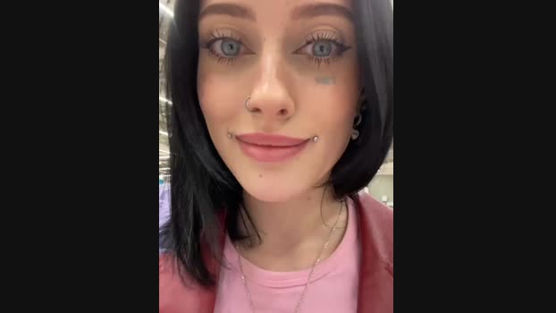 Melissa_crazy StripChat Female 21-01-2025