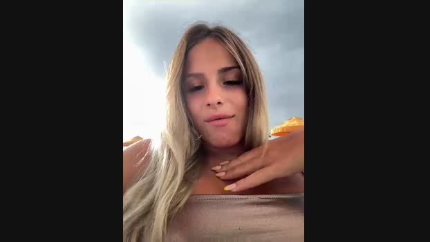 SophieVJ StripChat Female 21-01-2025