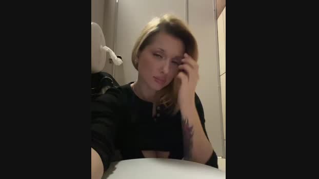 Succubus_magdalena2024 StripChat Female 22-01-2025