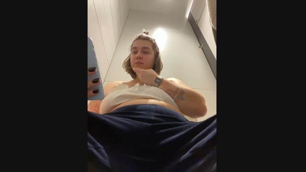 SuzieMurray StripChat Female 22-01-2025