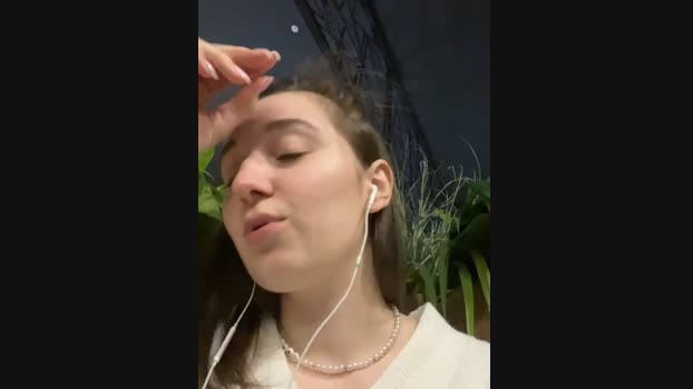 UnaMiuMiu StripChat Female 22-01-2025