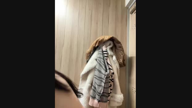 Wet__Bunny StripChat Female 22-01-2025