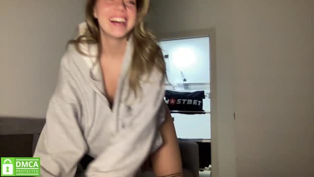 angel_from_sky Chaturbate Female 21-01-2025