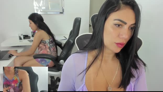 emillybrowm Chaturbate Couple 21-01-2025