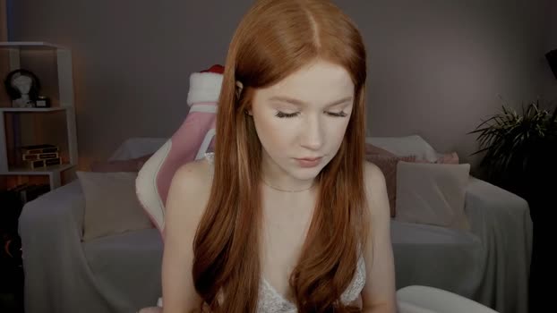 leahsthetics Chaturbate Female 21-01-2025