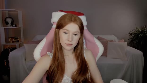 leahsthetics Chaturbate Female 22-01-2025