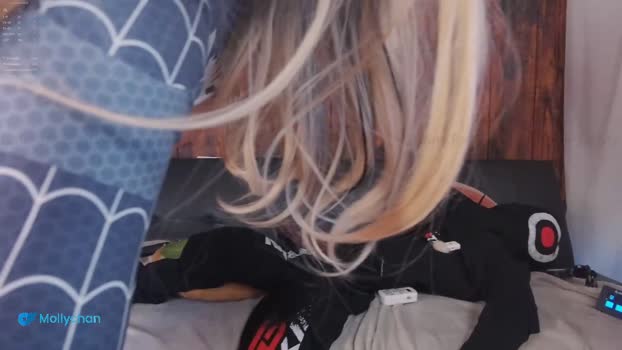 mollyflwers Chaturbate Female 21-01-2025