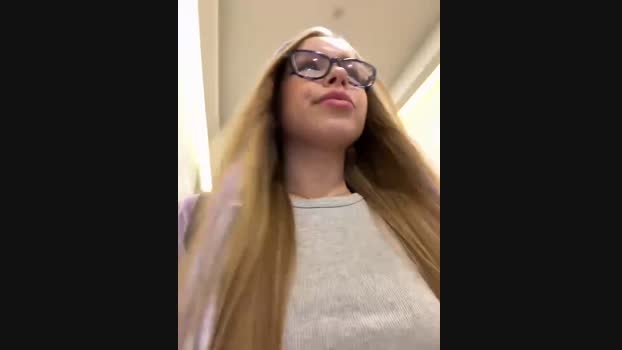 mur_girl StripChat Female 22-01-2025