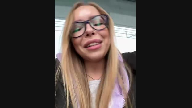 mur_girl StripChat Female 22-01-2025