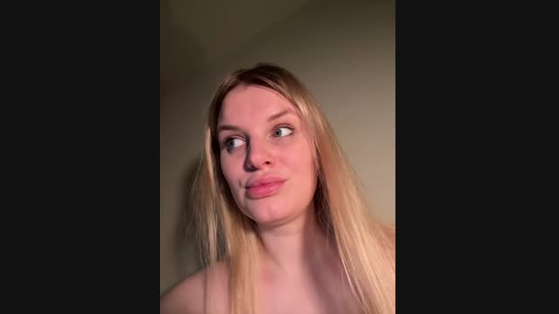 shiny_bunnyyy StripChat Female 21-01-2025