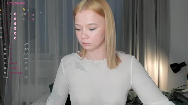 stacy__bloom StripChat Female 21-01-2025