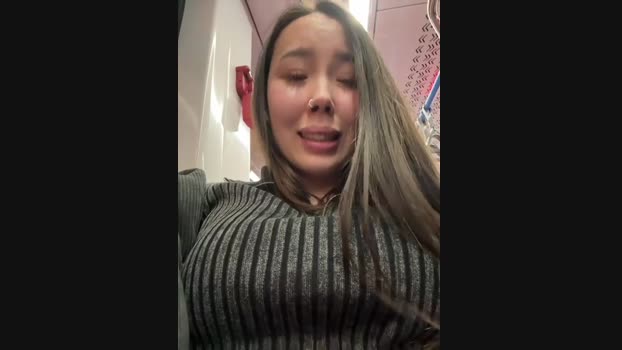 Asian_Asami StripChat Female 22-01-2025