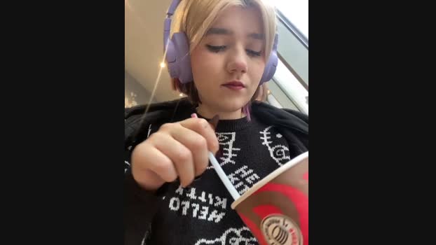 Baby__Naughty StripChat Female 23-01-2025