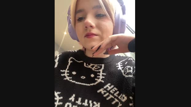 Baby__Naughty StripChat Female 23-01-2025