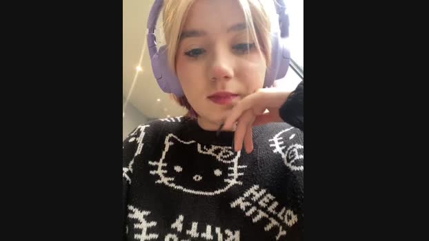 Baby__Naughty StripChat Female 23-01-2025