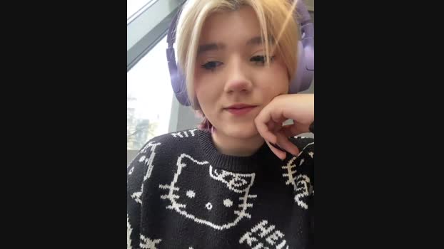Baby__Naughty StripChat Female 23-01-2025