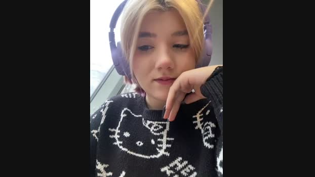 Baby__Naughty StripChat Female 23-01-2025
