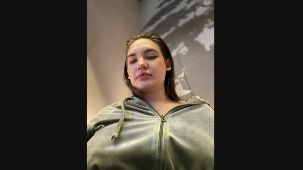 Holly_Molii StripChat Female 23-01-2025