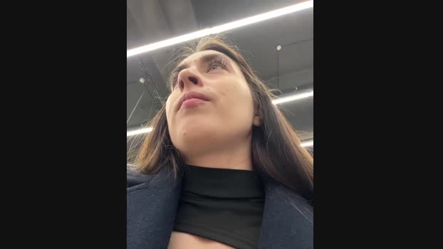 Holly_Play StripChat Female 23-01-2025