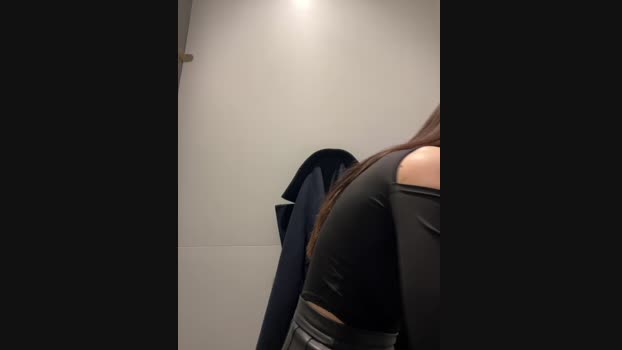 Holly_Play StripChat Female 23-01-2025